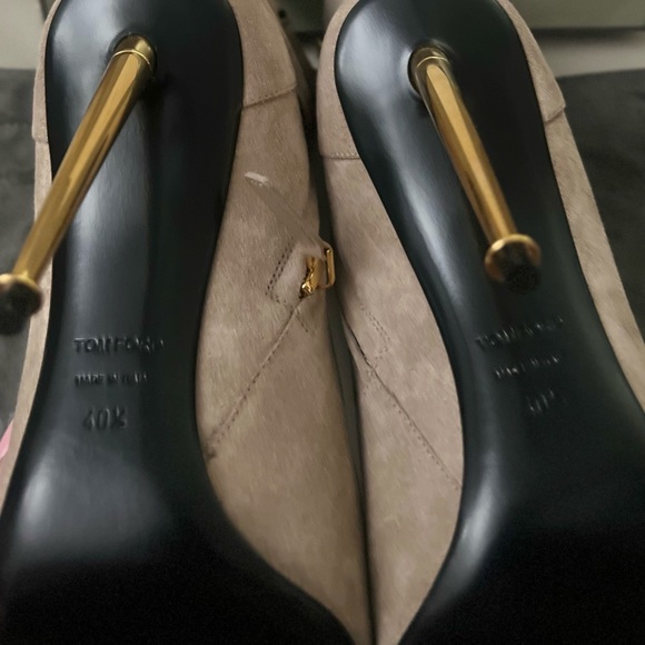 Tom Ford Padlock Pointed Toe Heel bootie - Picture 14 of 16